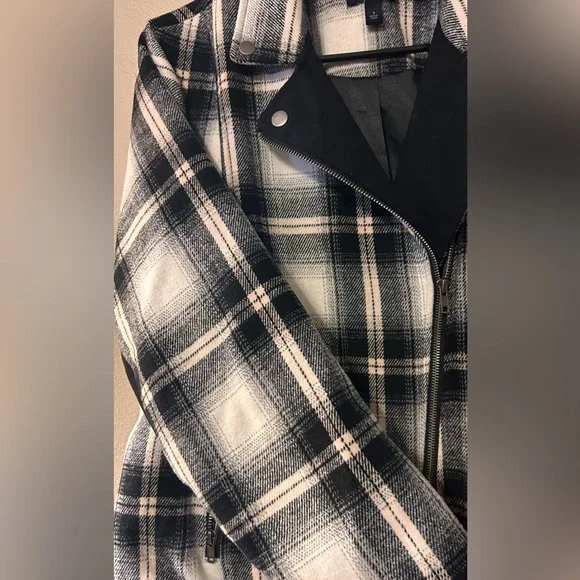 Torrid Black, White & Light Pink Coat - Picture 5 of 9